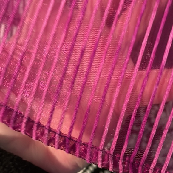 SHEER STRIPED FUCHSIA BLOUSE GRAFFITI BY UM COMPANY💗💗💗 - Picture 5 of 10